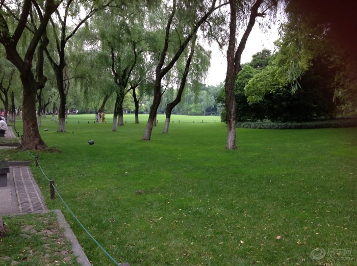 【【原创】西湖美景~欲把西湖比西子,淡妆浓抹