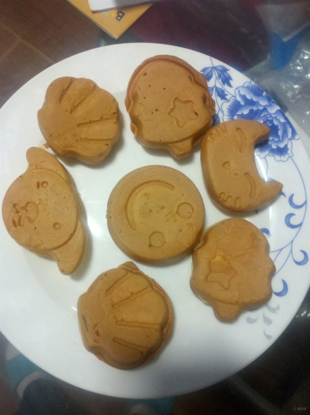 蛋糕盒子的折叠方法_蛋糕快递方法_蛋糕机做蛋糕的方法