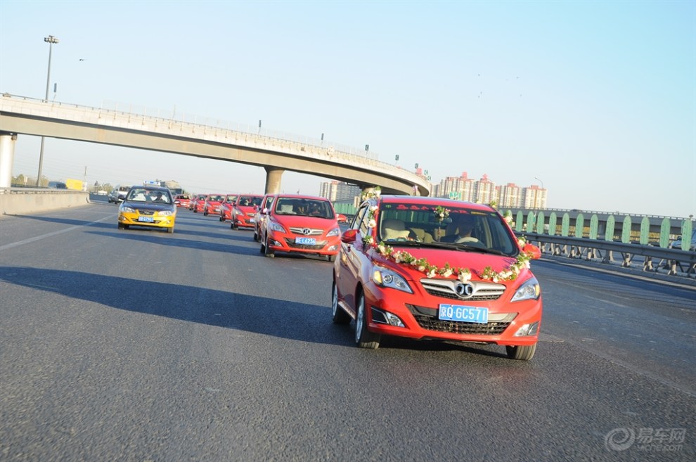 【京E道北京地方车友会成员B2哥结婚车队照片