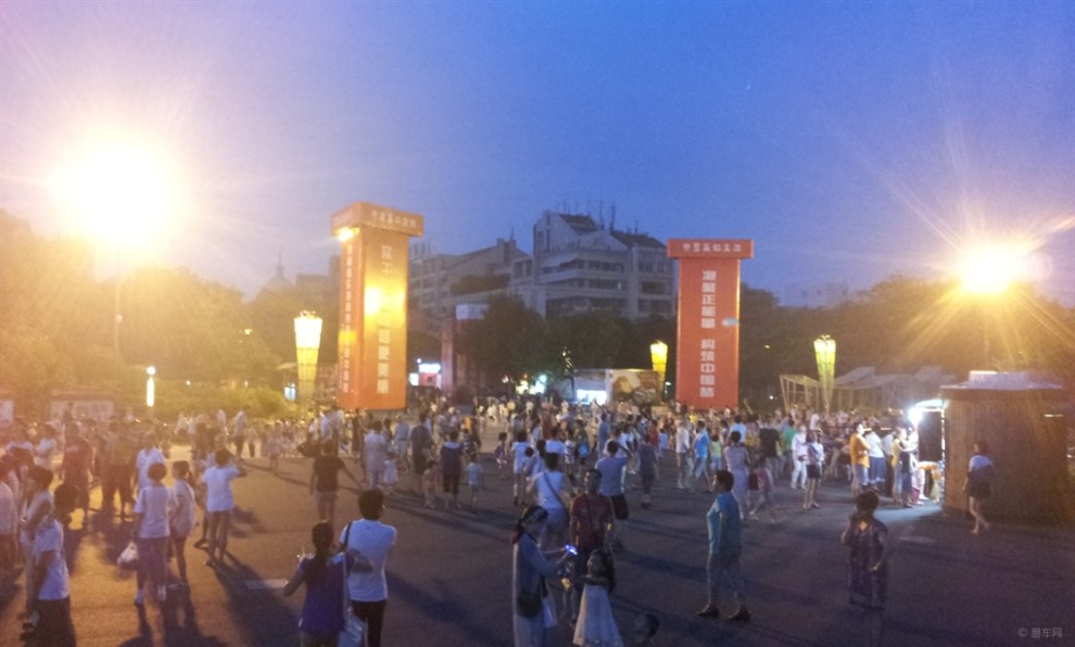 【【原创】吴山广场夜景】_江西论坛图片集锦