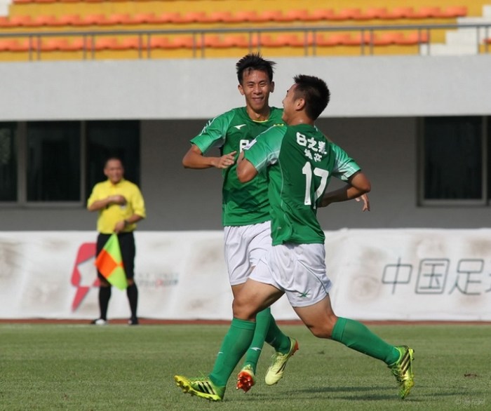 【【足球盛宴】广东日之泉队-北京八喜 比赛精