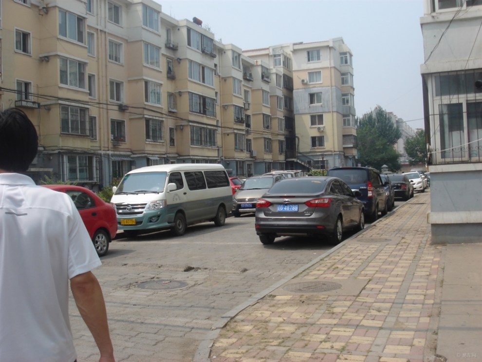 【这样的小区车位紧张，你怎么开车停车?】_重庆论坛图片集锦_汽车论坛-易车网