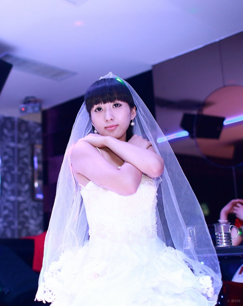 【还是雪儿姑娘】_丽人风尚论坛图片集锦_汽