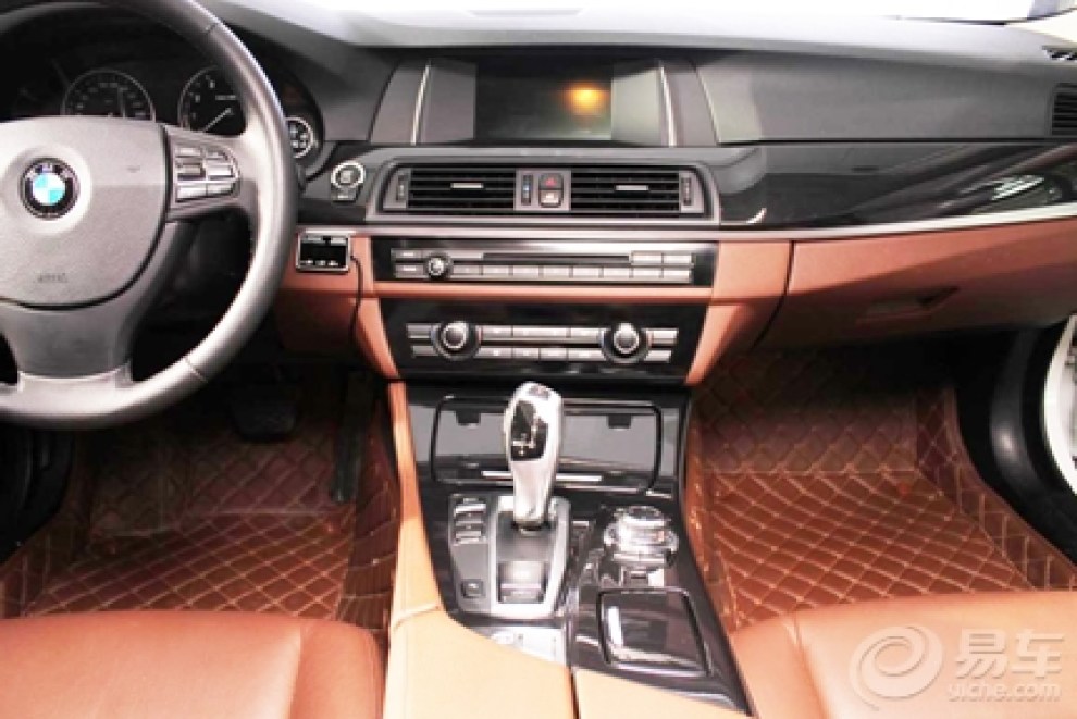 新款宝马5系内饰升级 b6d1dfd9f52943ab8ffea287057c6cfd_990_0_max_png.jpg