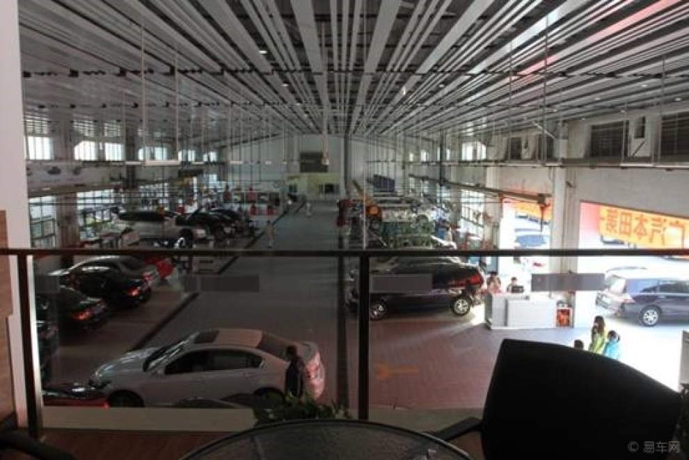 【第九代雅阁第一次保养,拍了几张照片留念】