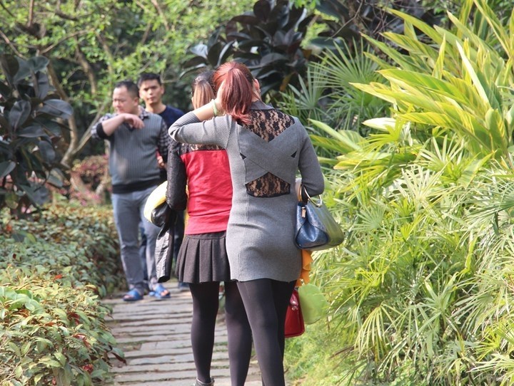 副总又在跟美女屁股偷拍了