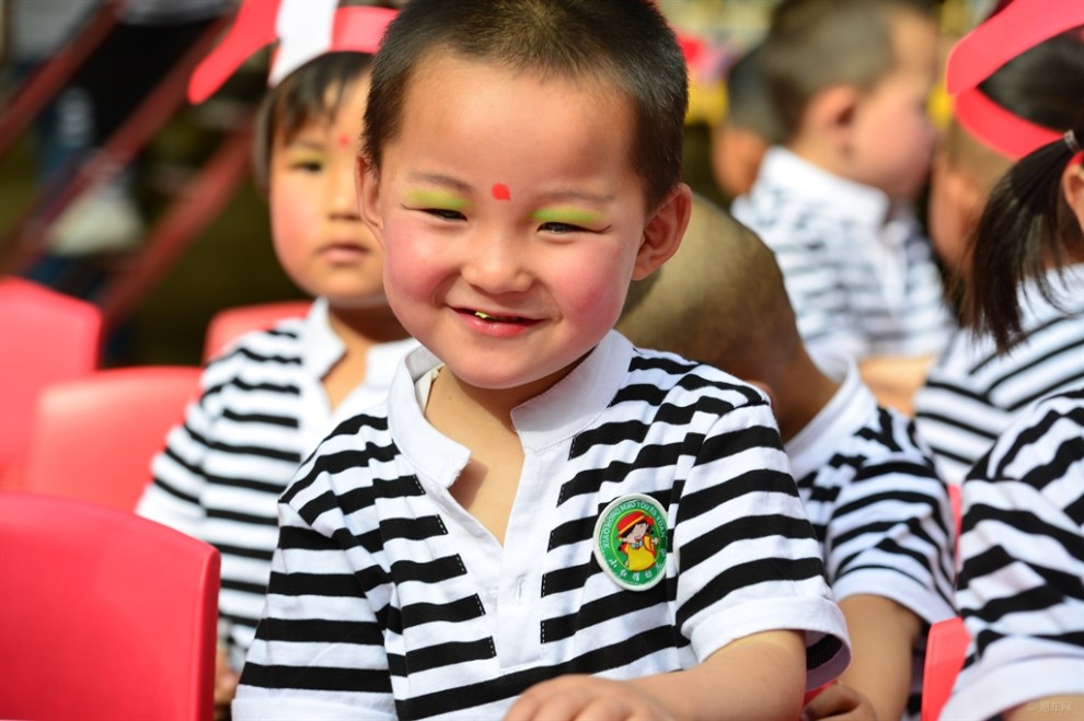 【【原创首发】小龙女全校配乐诗朗诵大赛---春