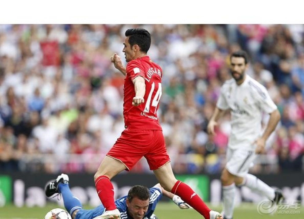 【元老赛:皇马VS利物浦 齐达内风采依旧】_易
