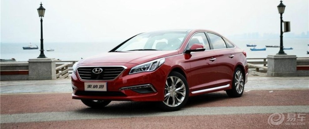 【户外精彩大片===红色索九,妖娆了谁】_索纳