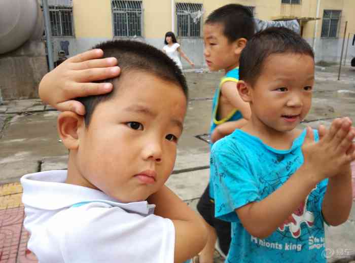 【【超宝动起来】150703 小手小手拍拍】超级