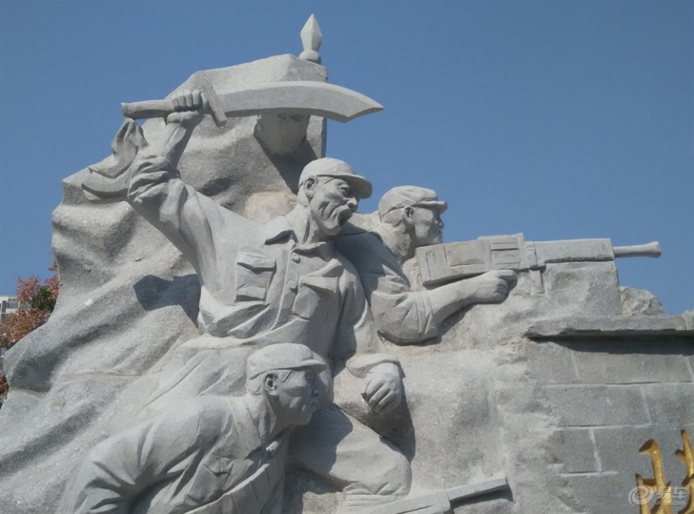 【滕县保卫战遗址纪念碑】_长城C30论坛图片集锦_汽车论坛-易车网