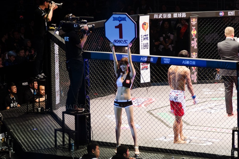 【ROAD FC(路德)国际综合格斗大赛中国首秀