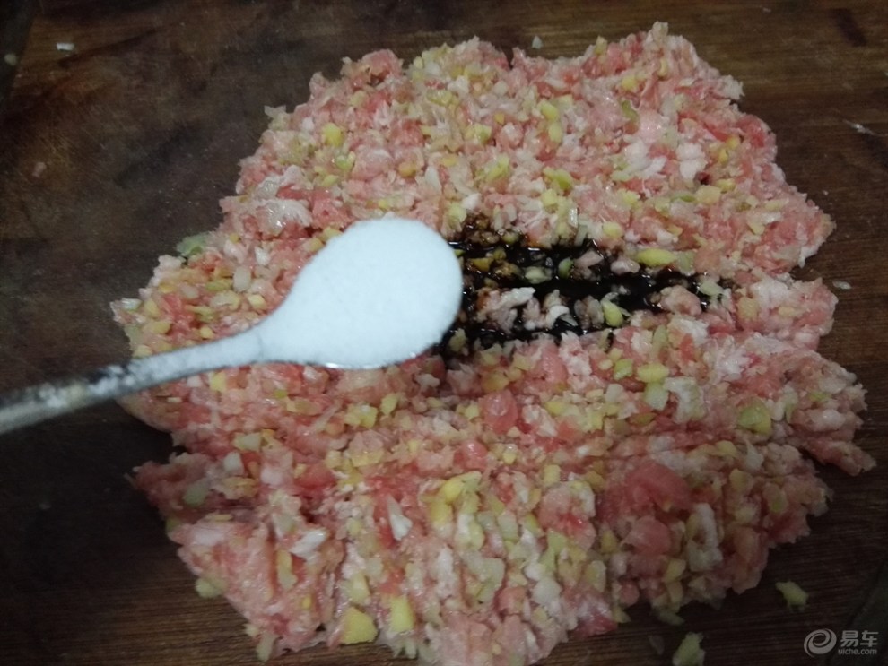 【【花花草草皆美味】油菜猪肉丸子汤】_美食