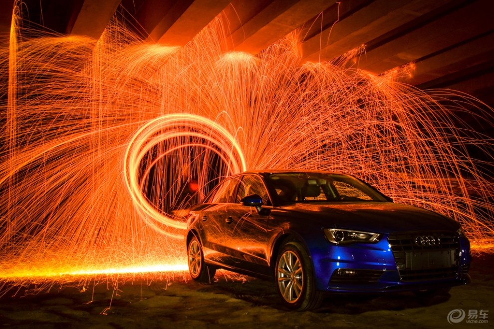 【电光火石间的小三你说美不美?】_奥迪A3