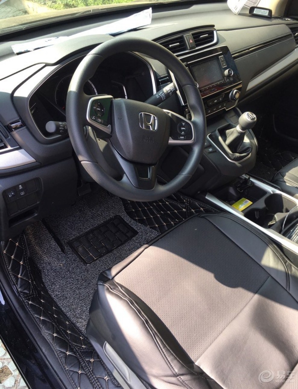 【青睐有加!2017新CRV黑色手动挡提车】_本