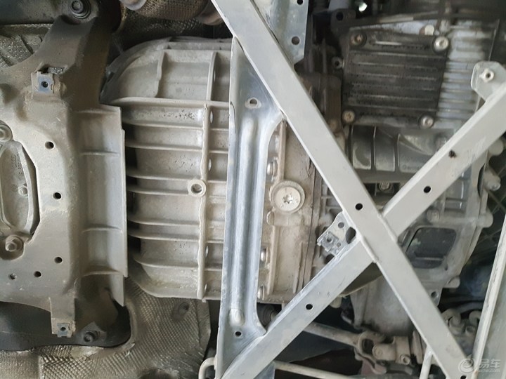 【BAAF--奥迪A4更换CVT变速箱油作业】_奥