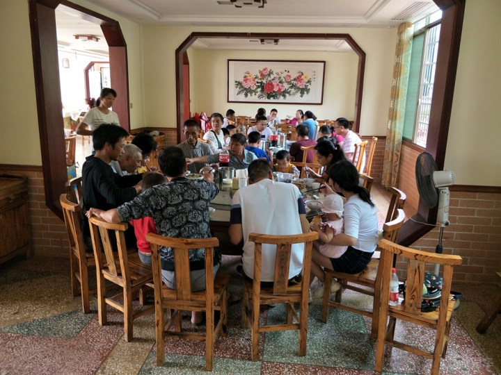 买车几年以来第一次参加集体活动,必须得上来