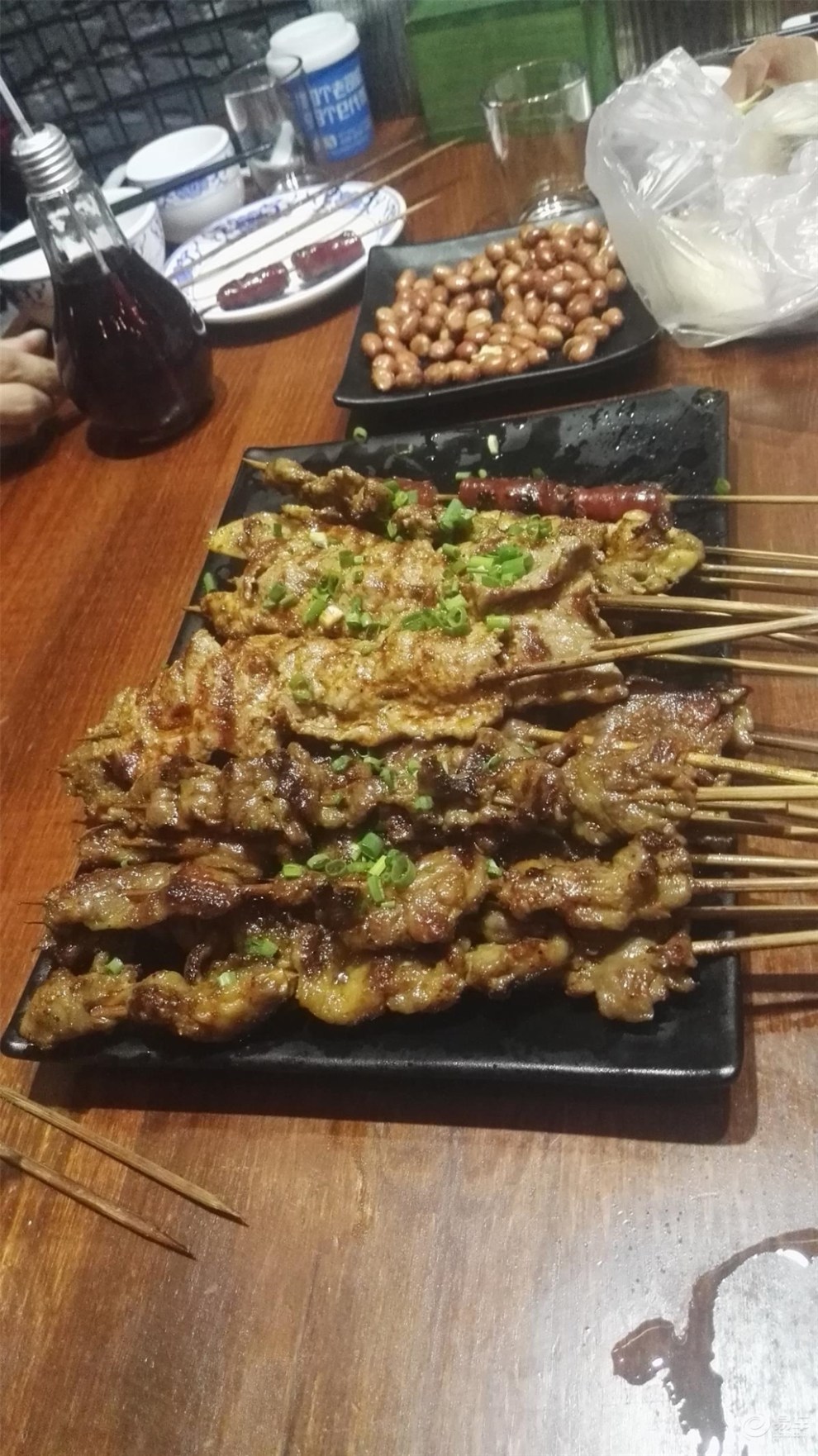 晒晒太阳偷偷懒,出门少不了一顿烧烤大餐