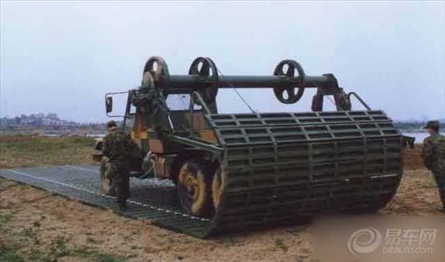 【见识一下中国特种军车 千奇百怪无所不能】