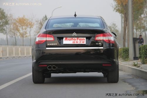 【中产新贵 静态评测东风雪铁龙国产C5】_山