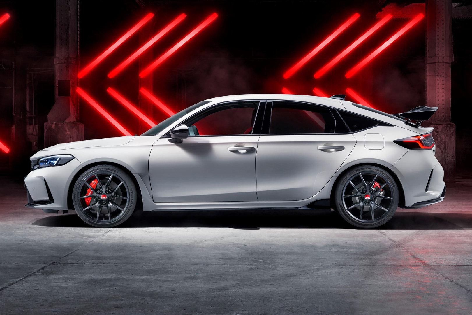 ⭕新一代本田思域Type R（FL5）发布！ 依旧采用2.0T L4涡轮增压发动_思域社区_易车社区
