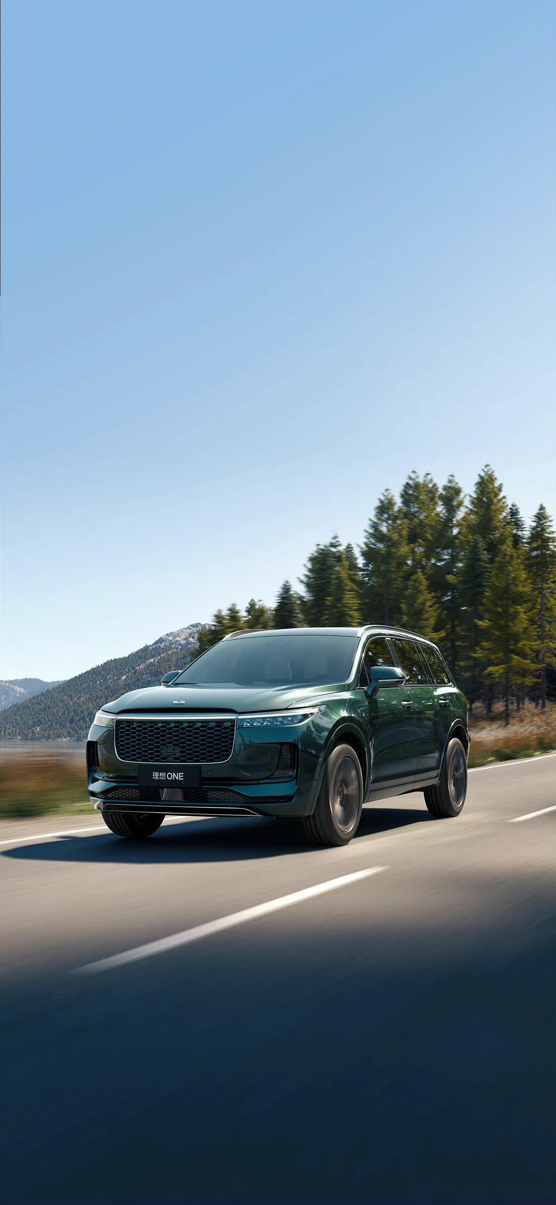 世上出新车最慢的电动车那就是理想汽车,从发布第一款是one,第二款