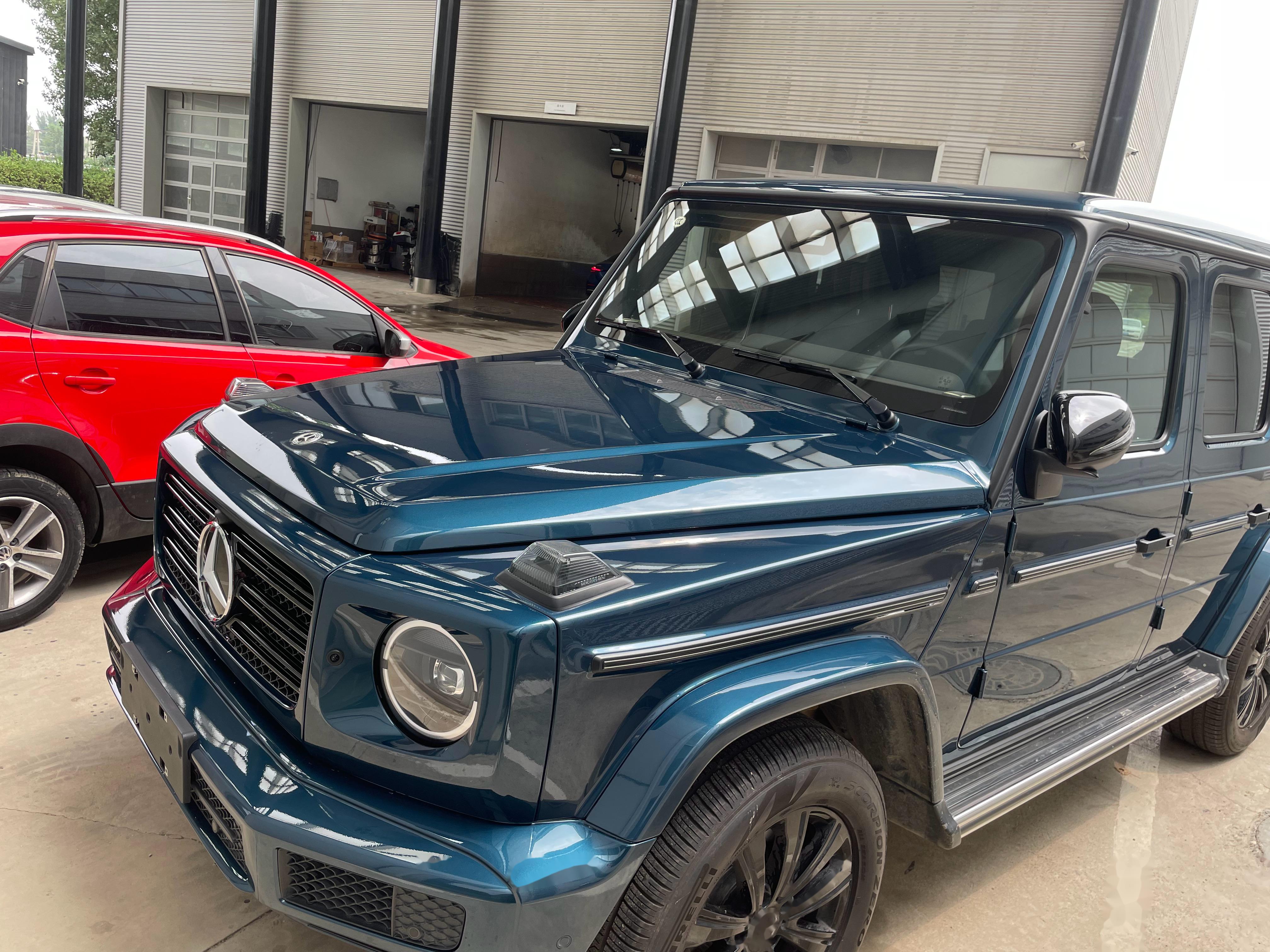 奔驰g# 这是一台g350 ,颜色代号026, 海蓝色.选装价格32000元人