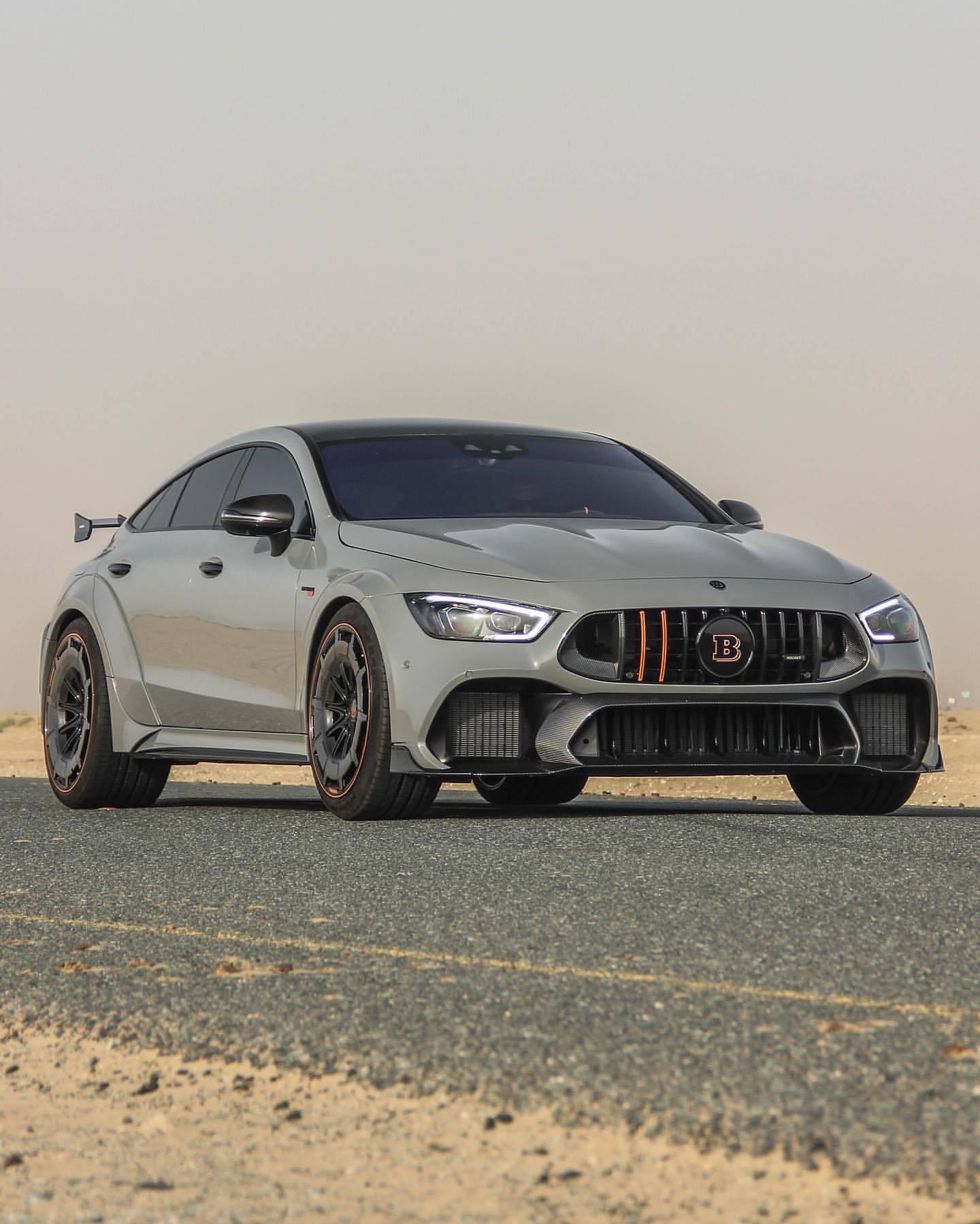 基于奔驰amg gt 四门改装而来的巴博斯04900～00这轮毂也太帅了