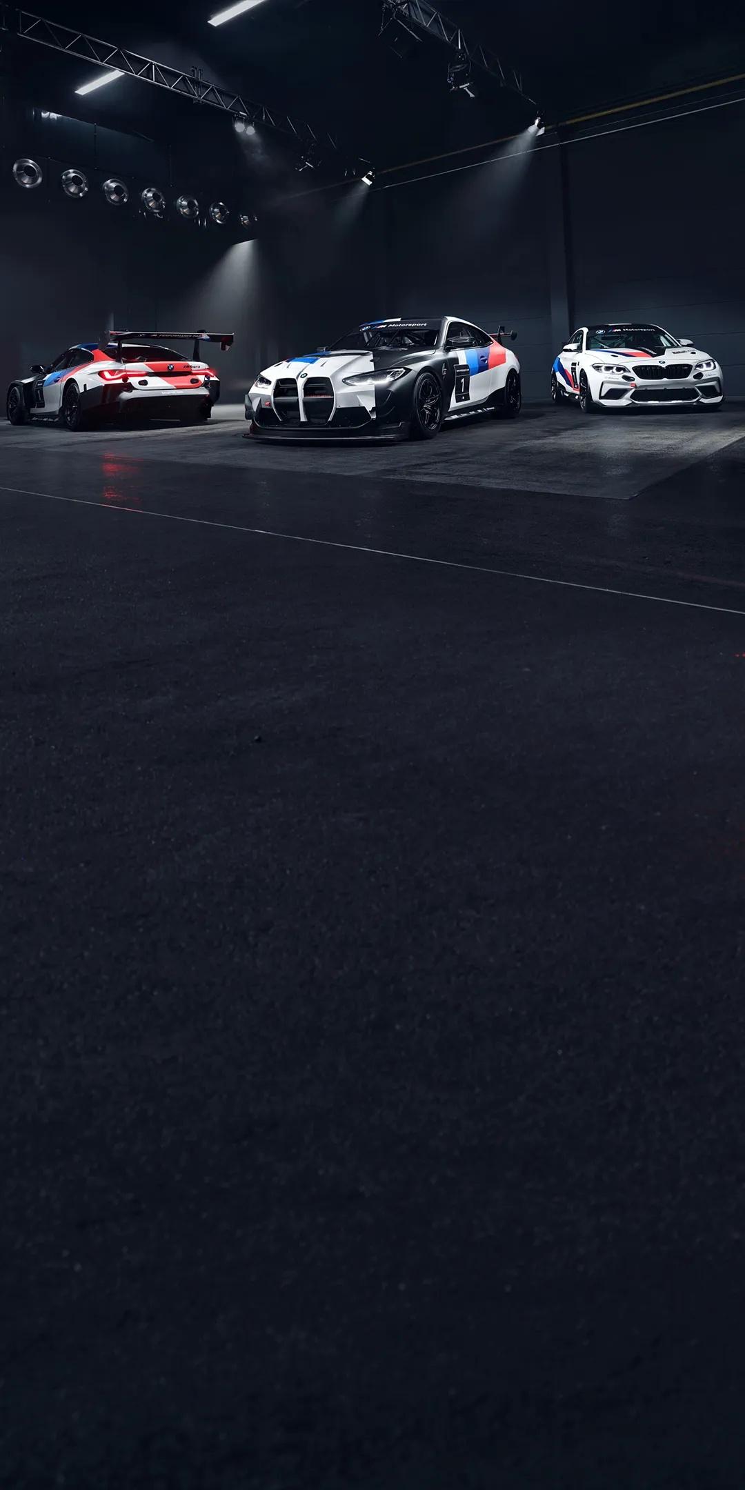 汽车资讯##宝马m4# 宝马推出了全新的m4 gt4,这辆车基于m4 coup