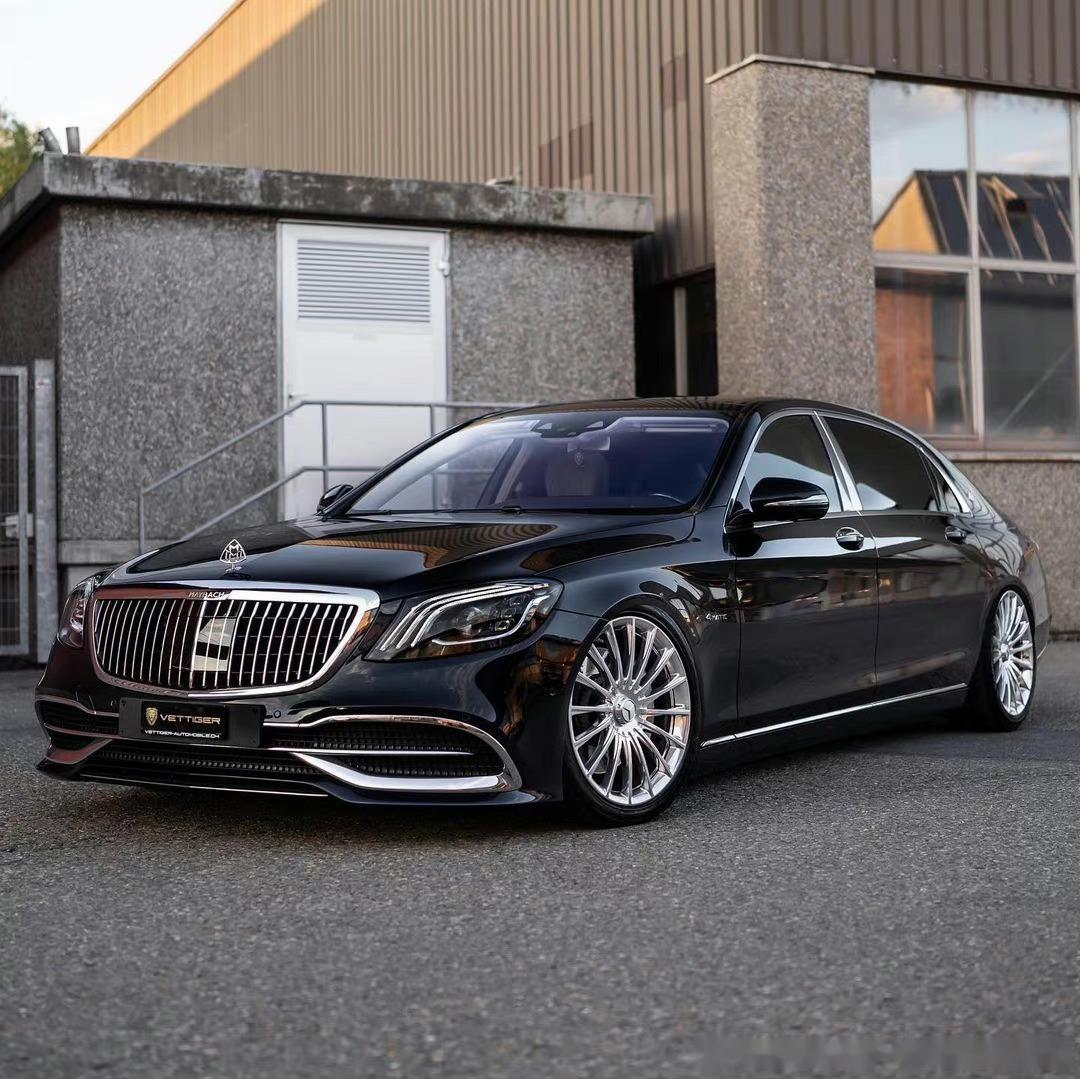 三年前提下来的一辆迈巴赫s一直用到现在也依旧高贵