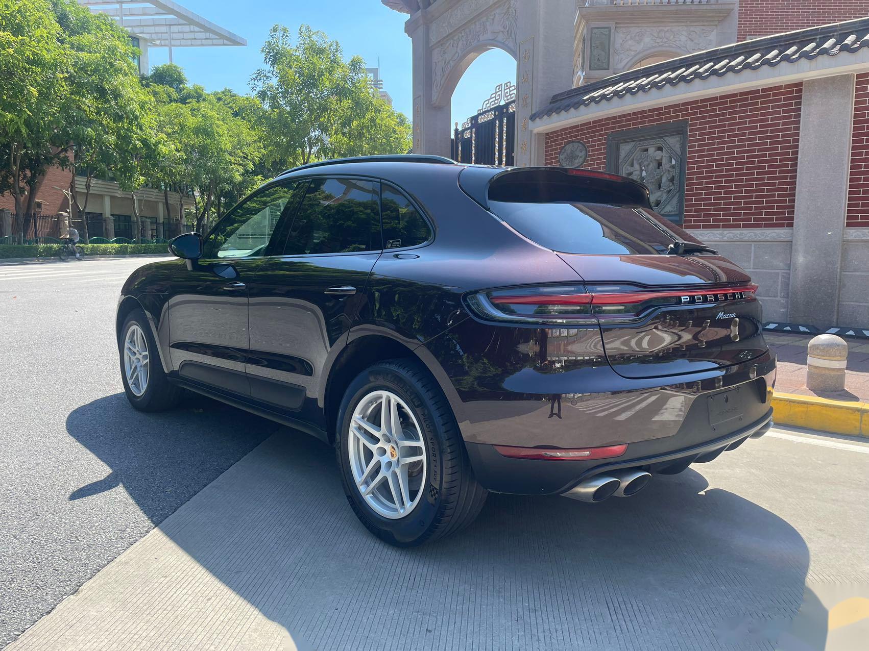 当前位置:>易车>社区>保时捷macan社区>2018年12月上牌macan桃红木/黑