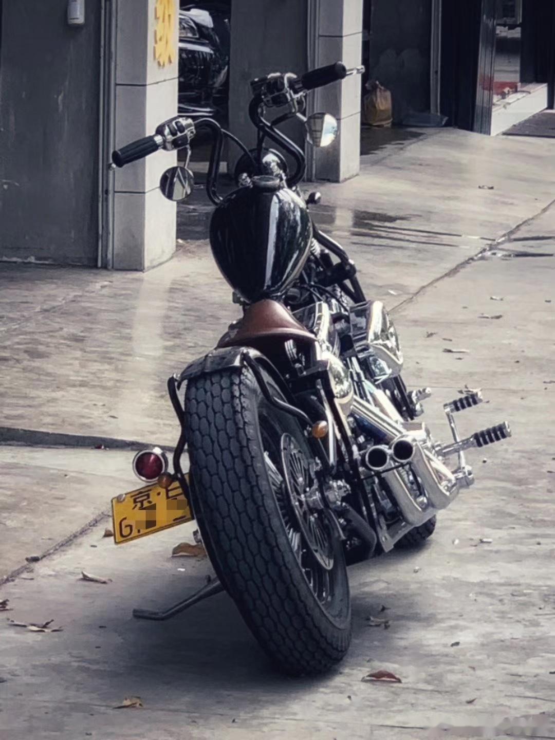 当前位置:>易车>社区>摩托车社区>玩车就是玩范儿!美式机车,当然要美!