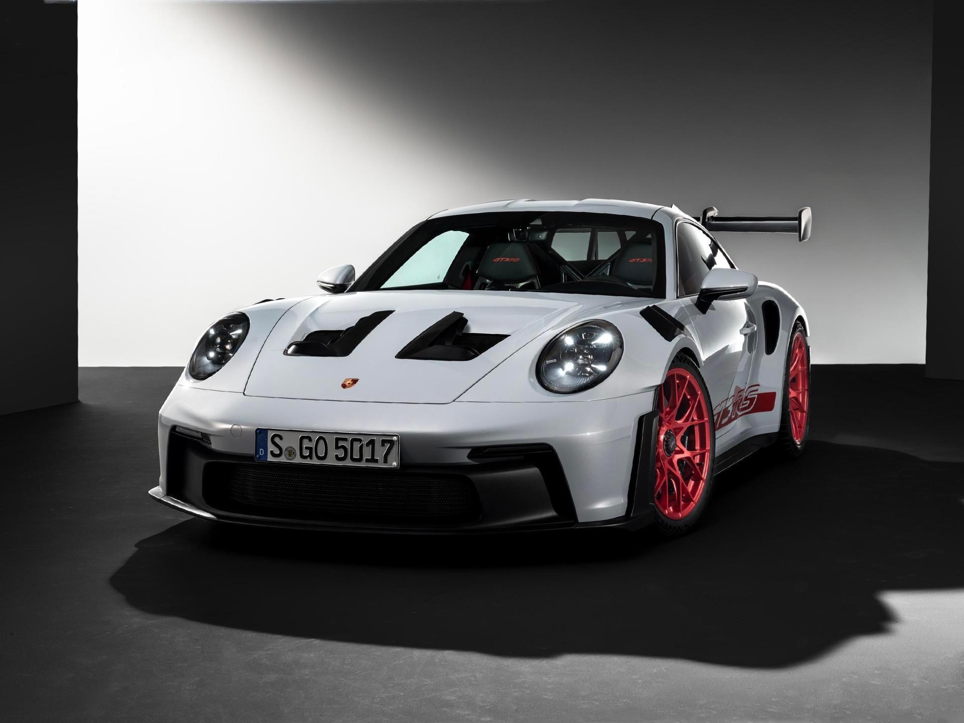 >保时捷911社区>保时捷8月17日,全新保时捷911gt3rs官图/实车正式发布