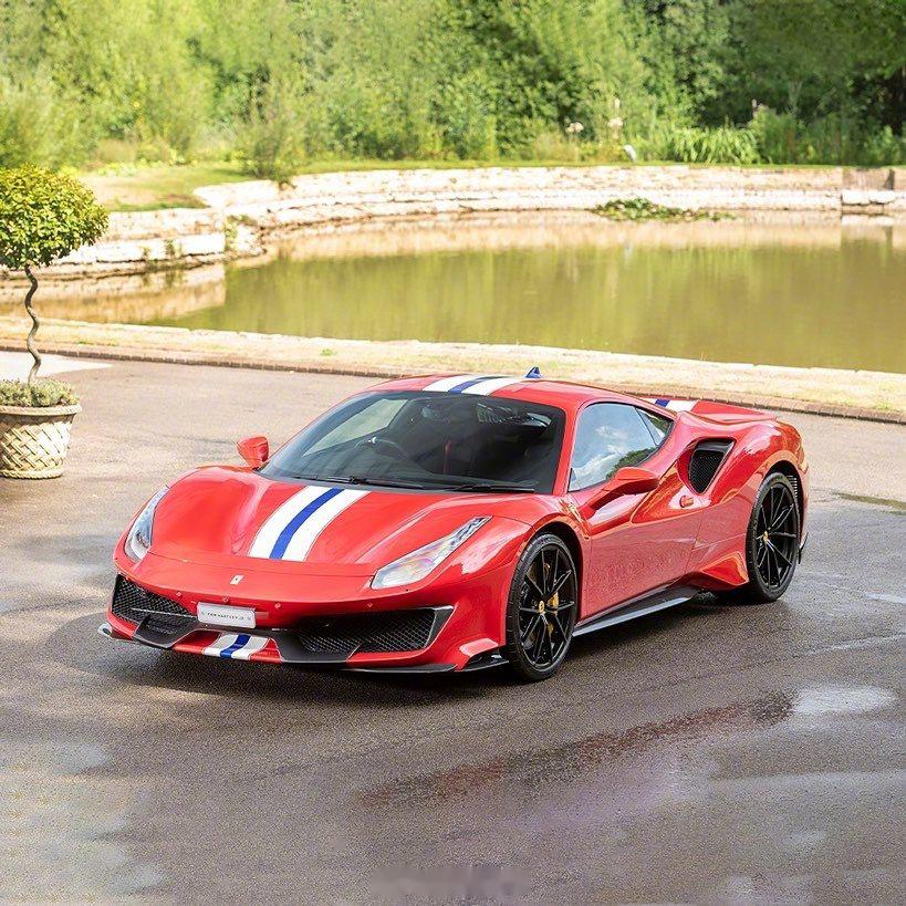 【#汽车设计大赏# 】2019 法拉利 488 pista