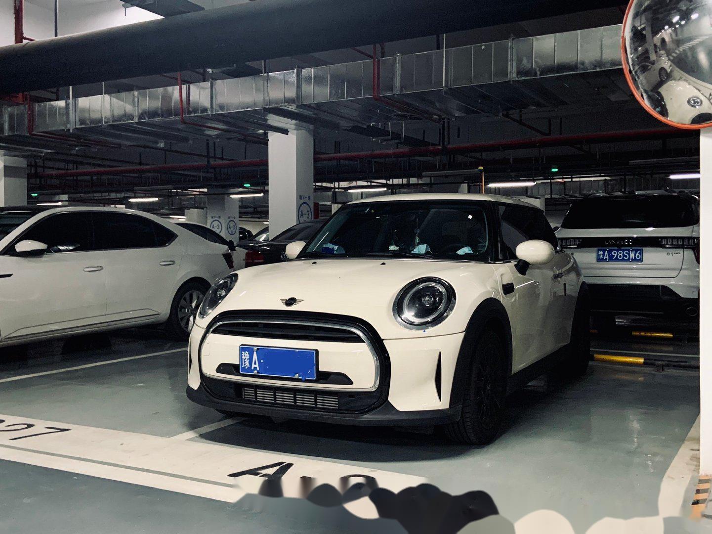 开MINI时 最常听什么歌？ #开MINI的人# #迷你所爱# mini_MINI社区_易车社区