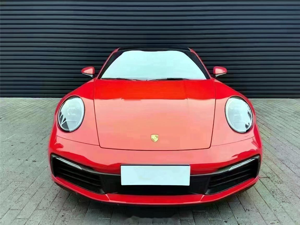 红外红内,连安全带也是红的,您受得了吗这车唯一的不足,就是太红了