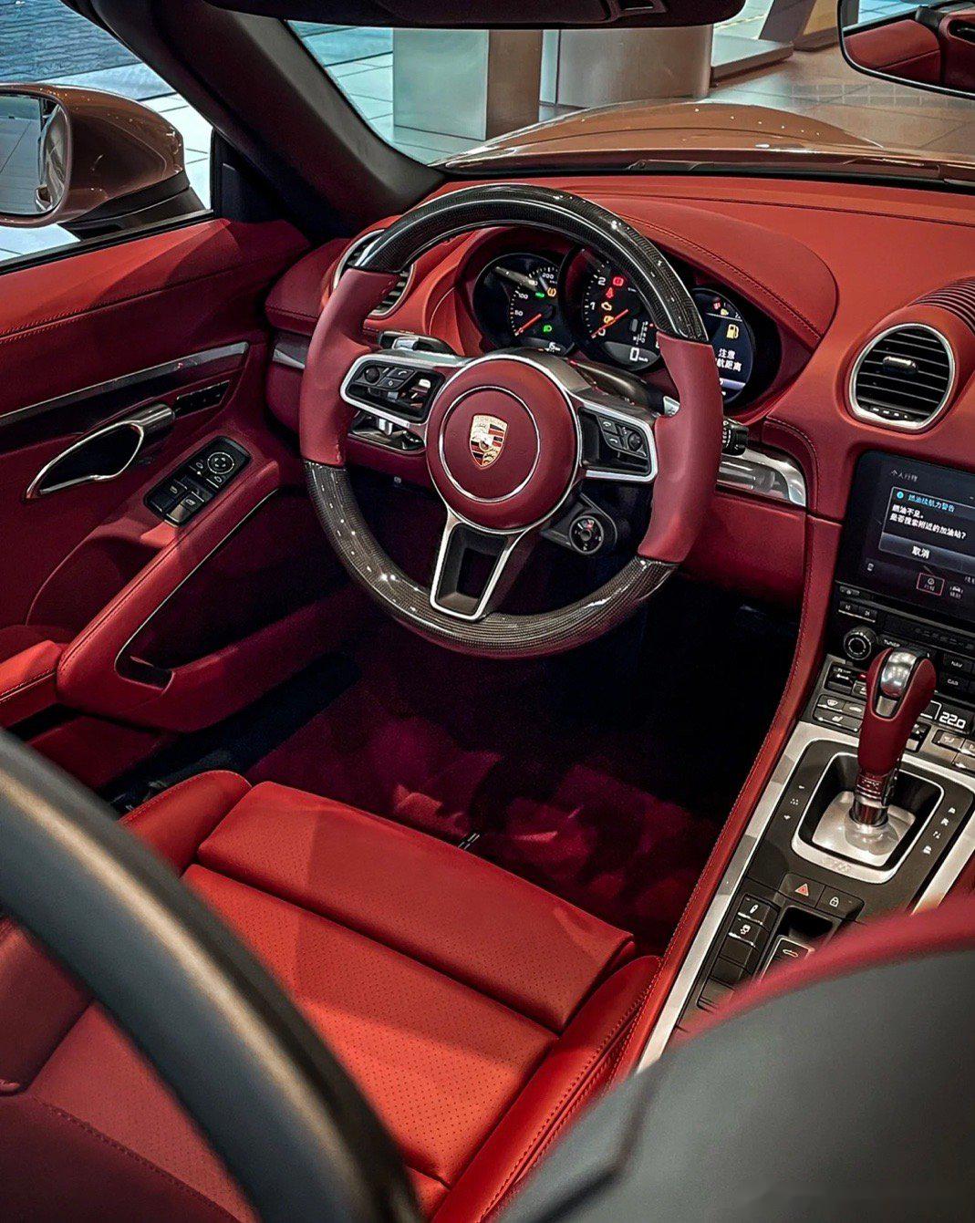 我还以为跑车都要百万起 当作小目标 冰莓粉我_保时捷718社区_易车