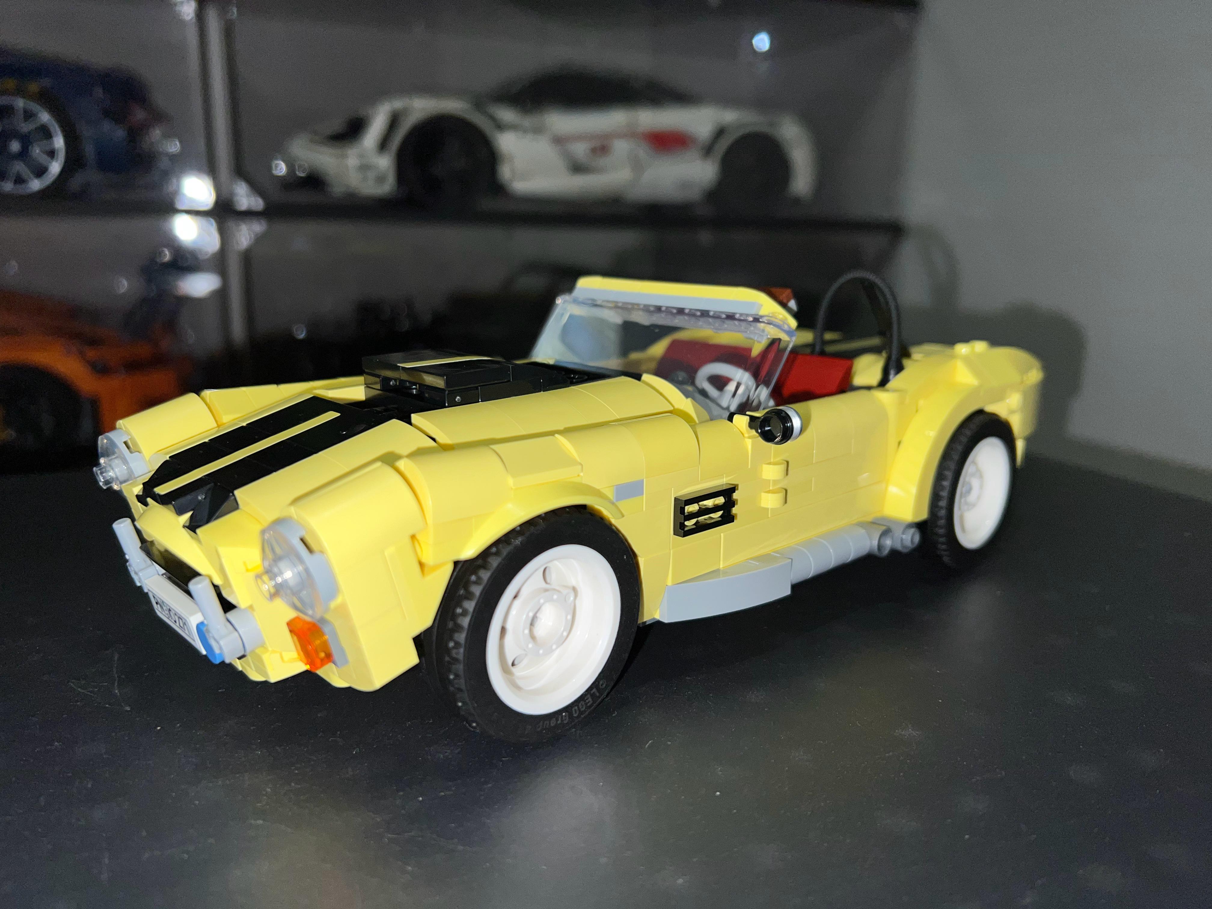 乐高甲壳虫moc套改眼镜蛇,这款是由乐高甲壳虫改成谢尔比眼镜蛇的肌肉