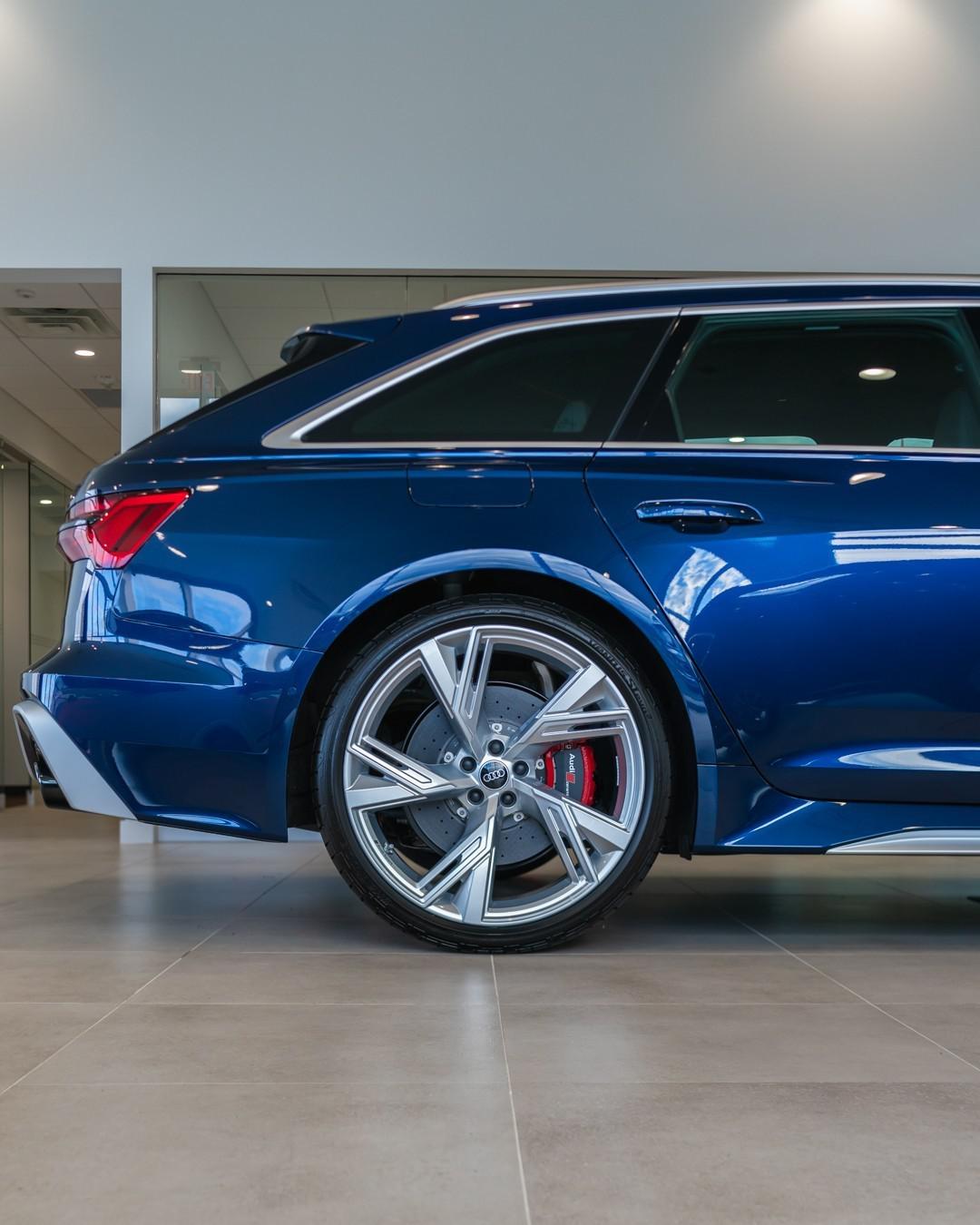 audiexclusive定制奥迪rs6avant穆杰罗赛道蓝