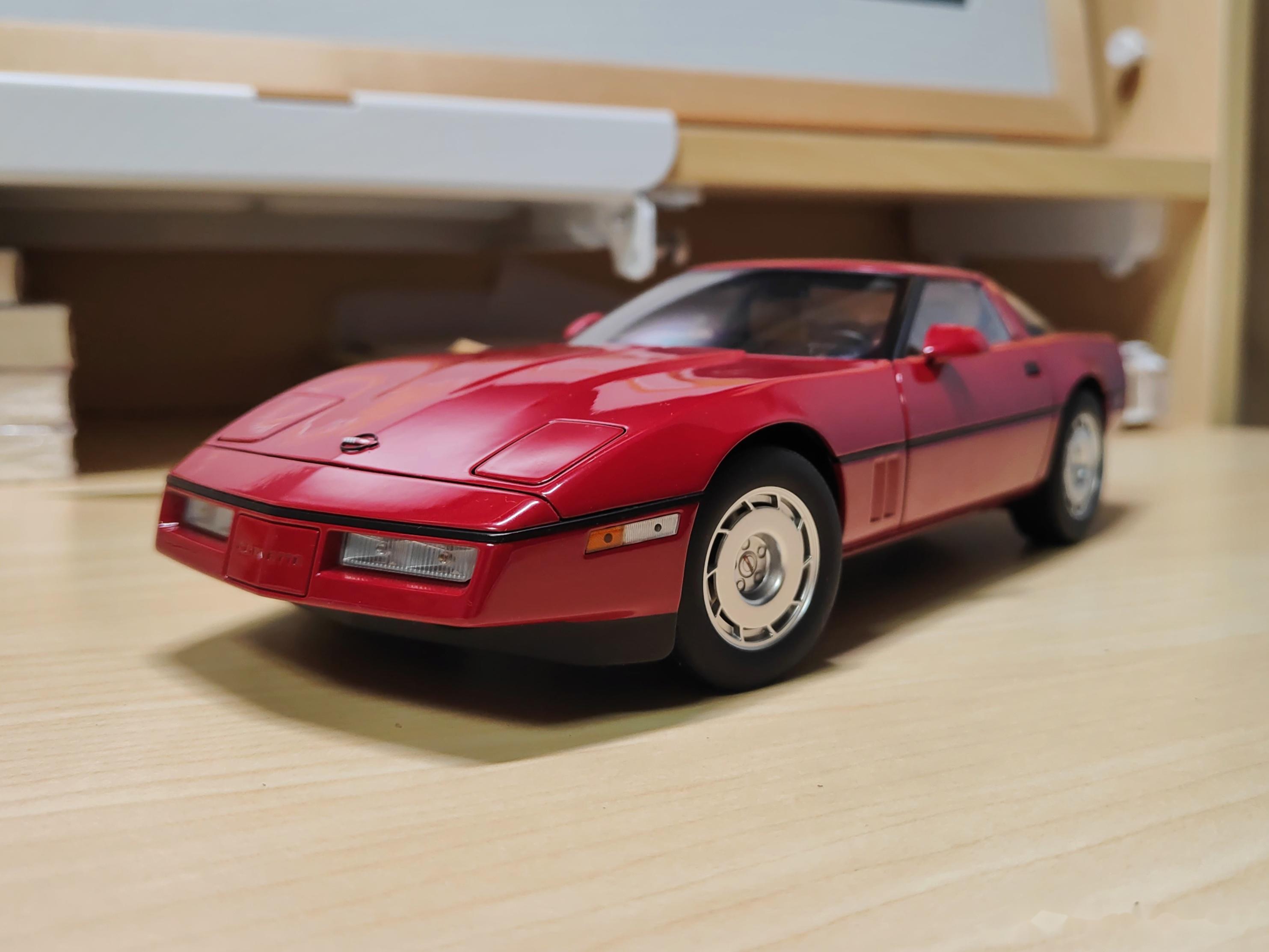 【每日车模】44 科尔维特 c4 1986 autoart 1/18 雪佛兰 科_车模型