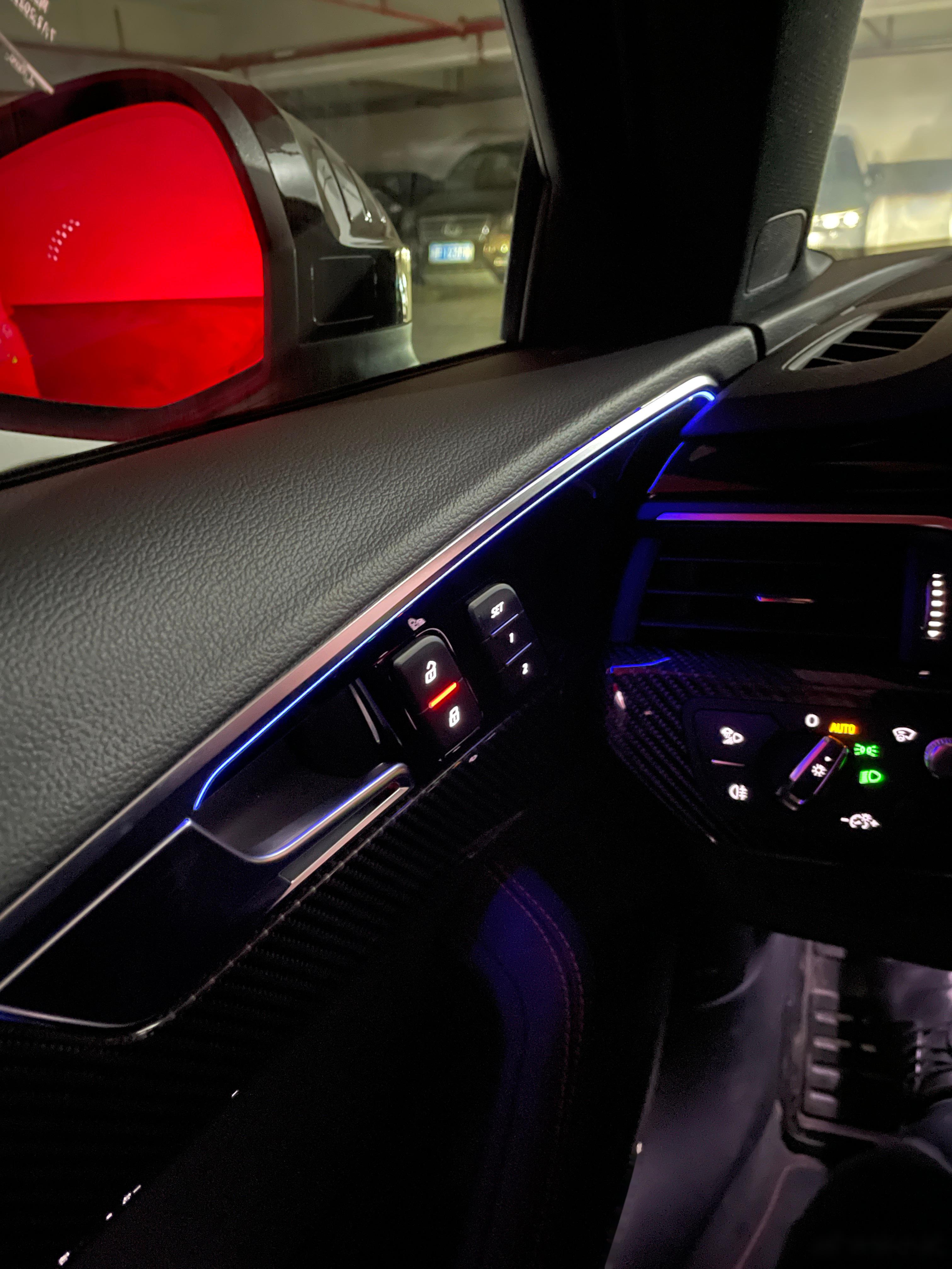 奥迪改装|新款奥迪Q5L改装32色氛围灯——veecar|汽车改装|改装知识分享平台
