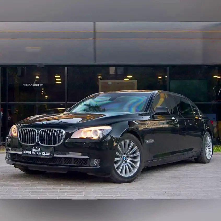 宝马加长和防弹的宝马760li(f03),在b柱加长400mm,防护级别vr7n