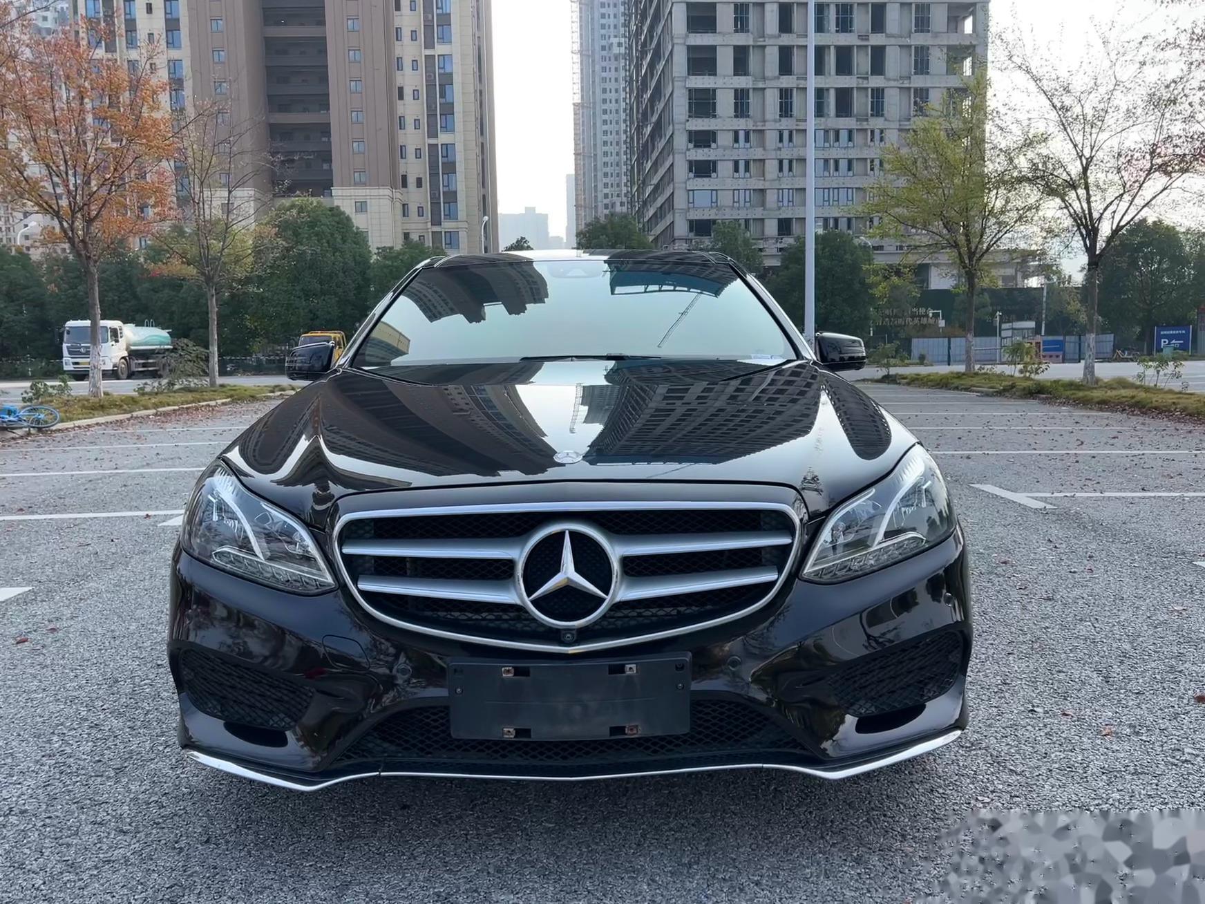 奔驰15款e260运动时尚版