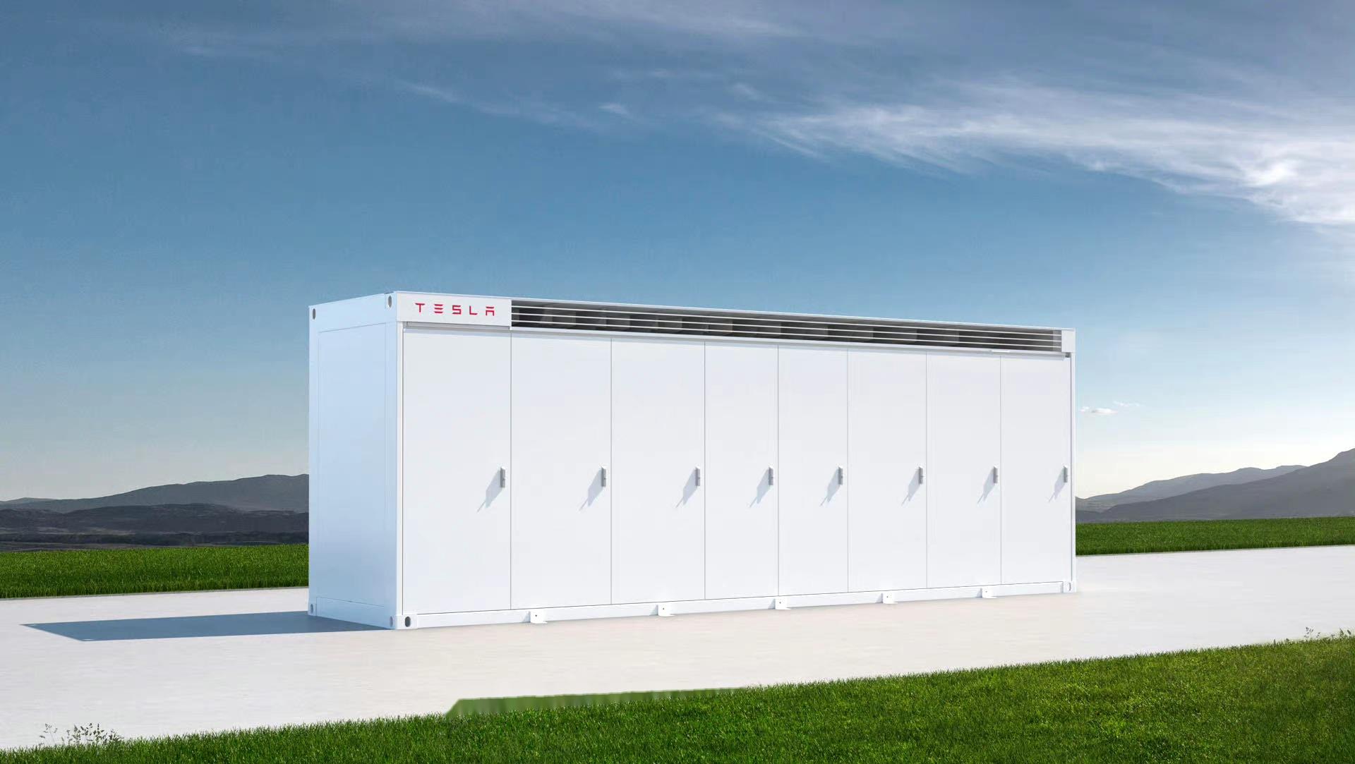 上海临港和特斯拉真是一对好基友. 储能不是新玩意,本质就是大电池.