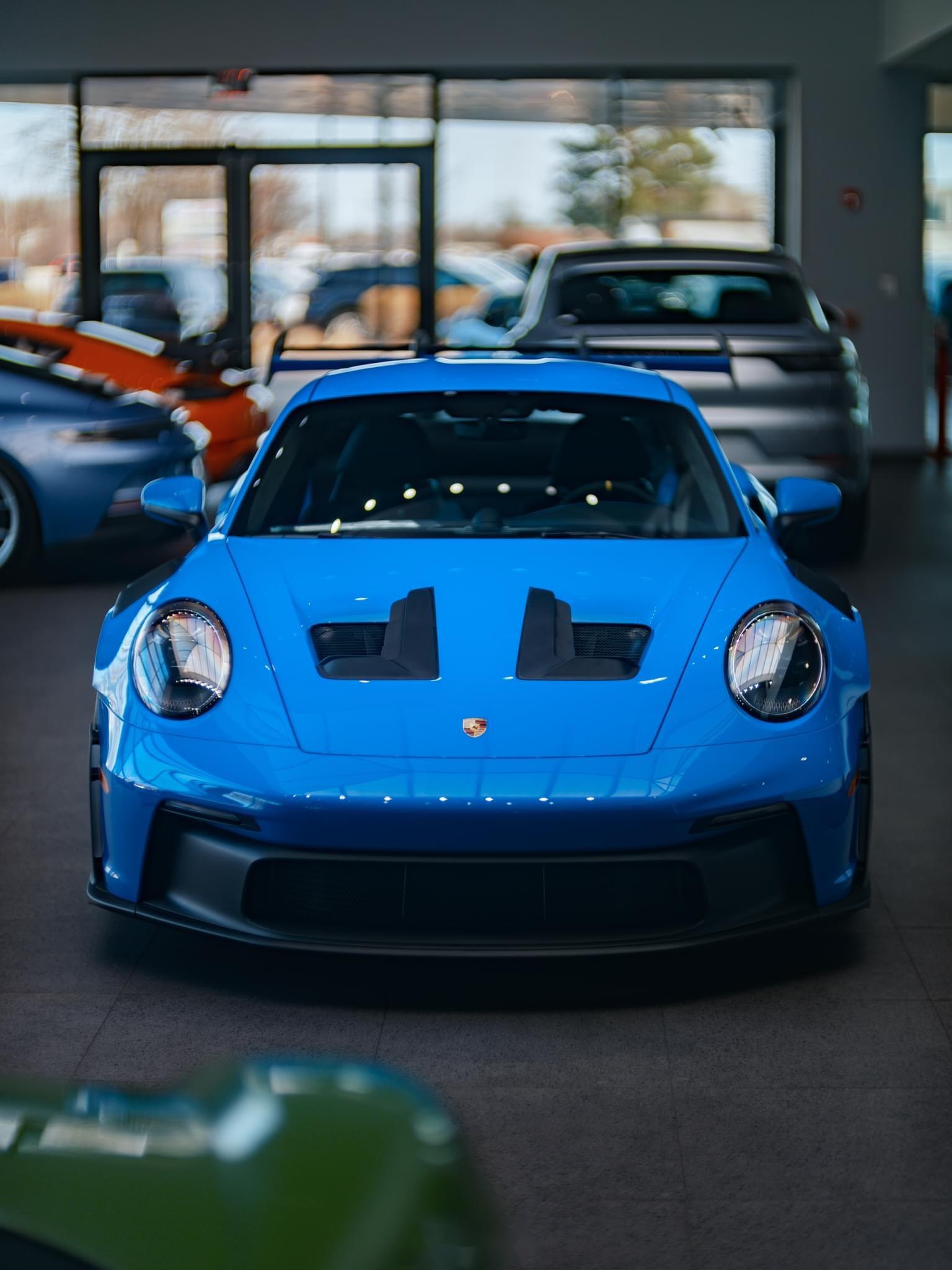 保时捷911 gt3 rs(992.1) 做到极致的空气动力学,话说这大尾翼不知