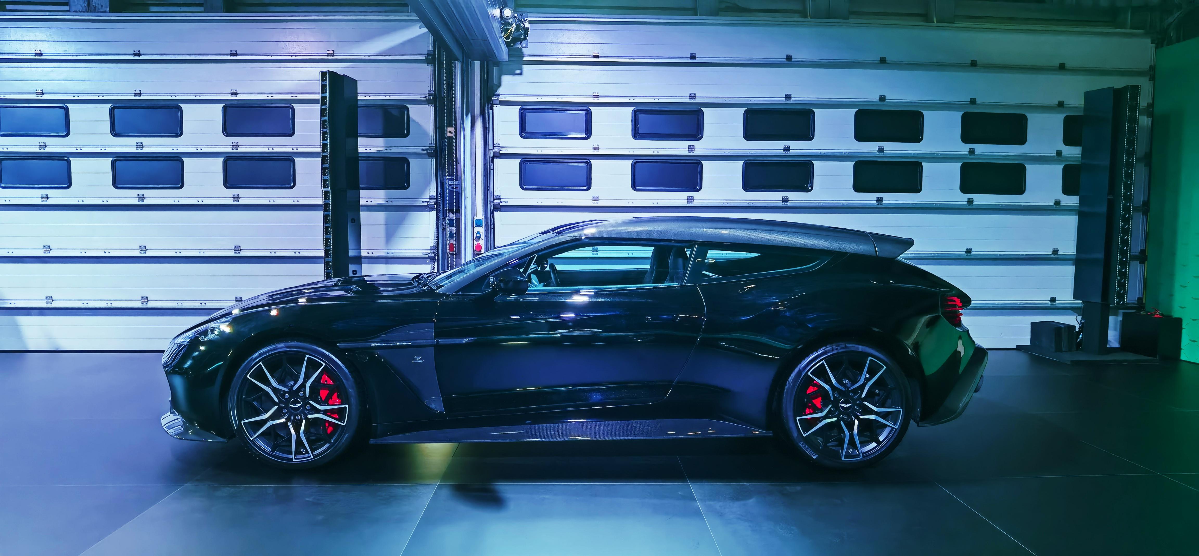 aston martin vanquish zagato shooting br