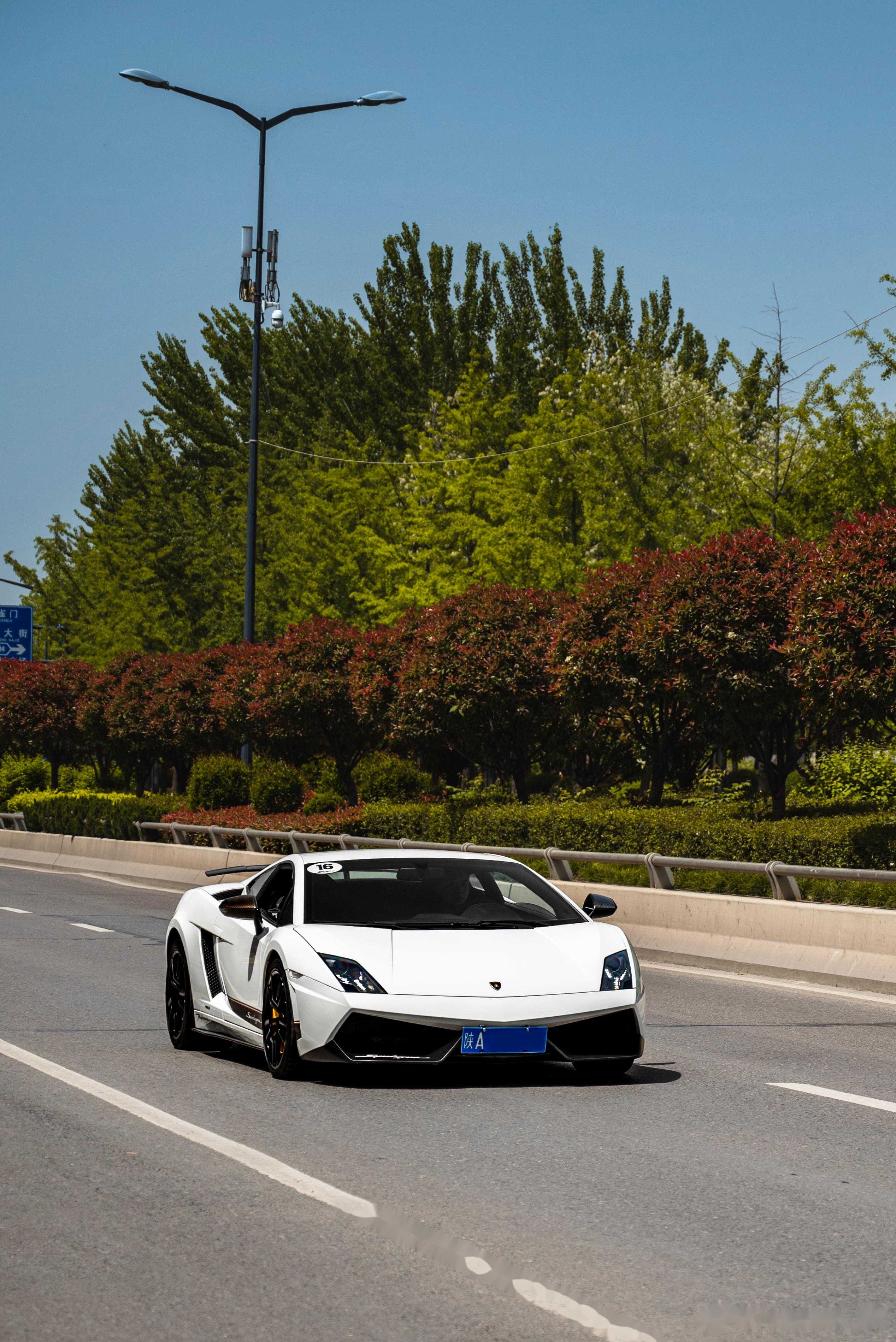 少见的gallardolp5704superleggera西安