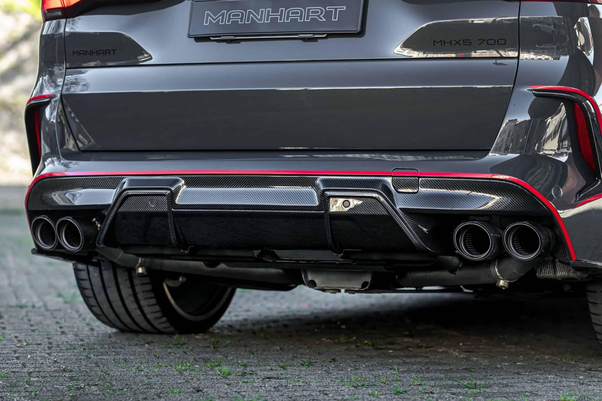 改装宝马x5m,s63 v8引擎730马力,900牛米.