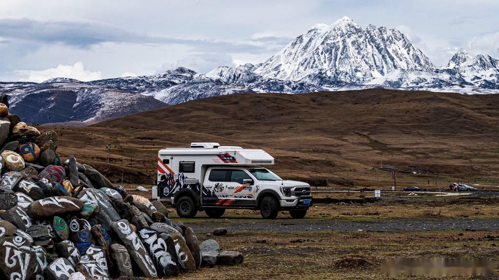 旅美速腾福特f150自由者越野房车ii满足你吃住行的多重需求 被城市的