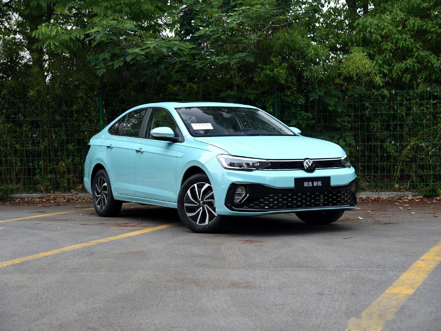 试驾朗逸新锐1.5l】提到朗逸,它多年来时常位居销量榜单巅